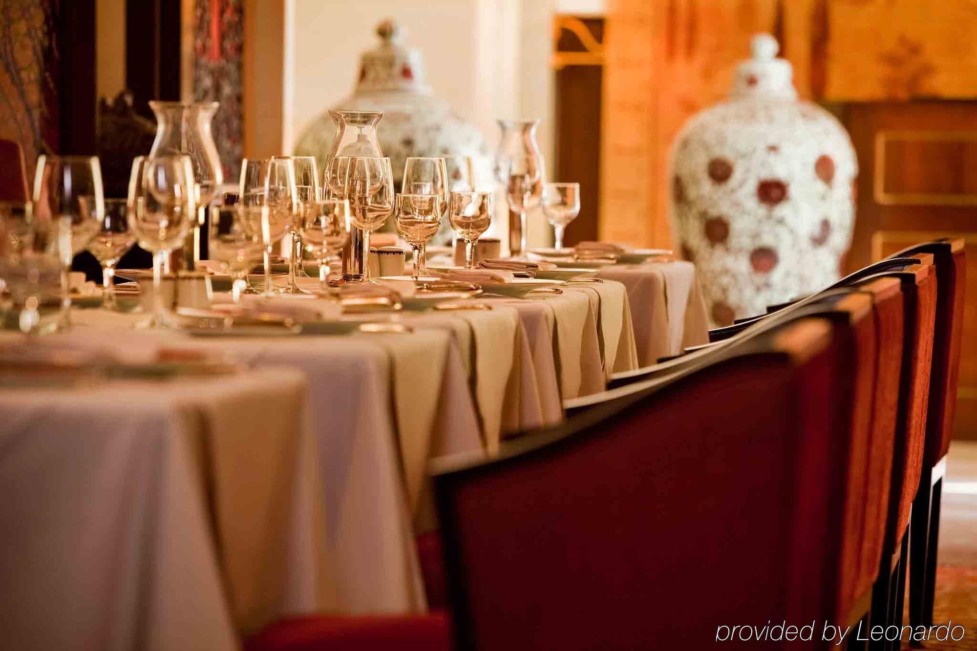 Royal Hotel Oran - Mgallery By Sofitel Esterno foto