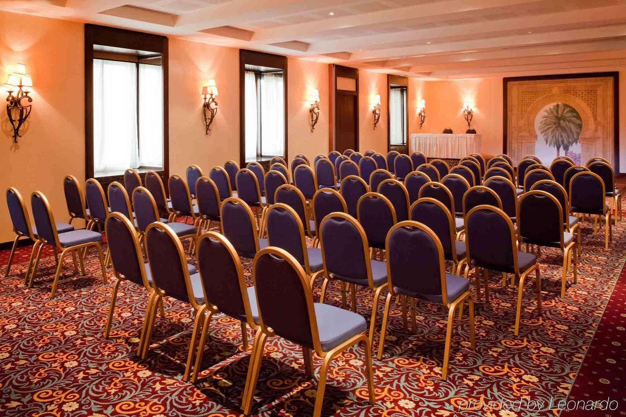 Royal Hotel Oran - Mgallery By Sofitel Esterno foto