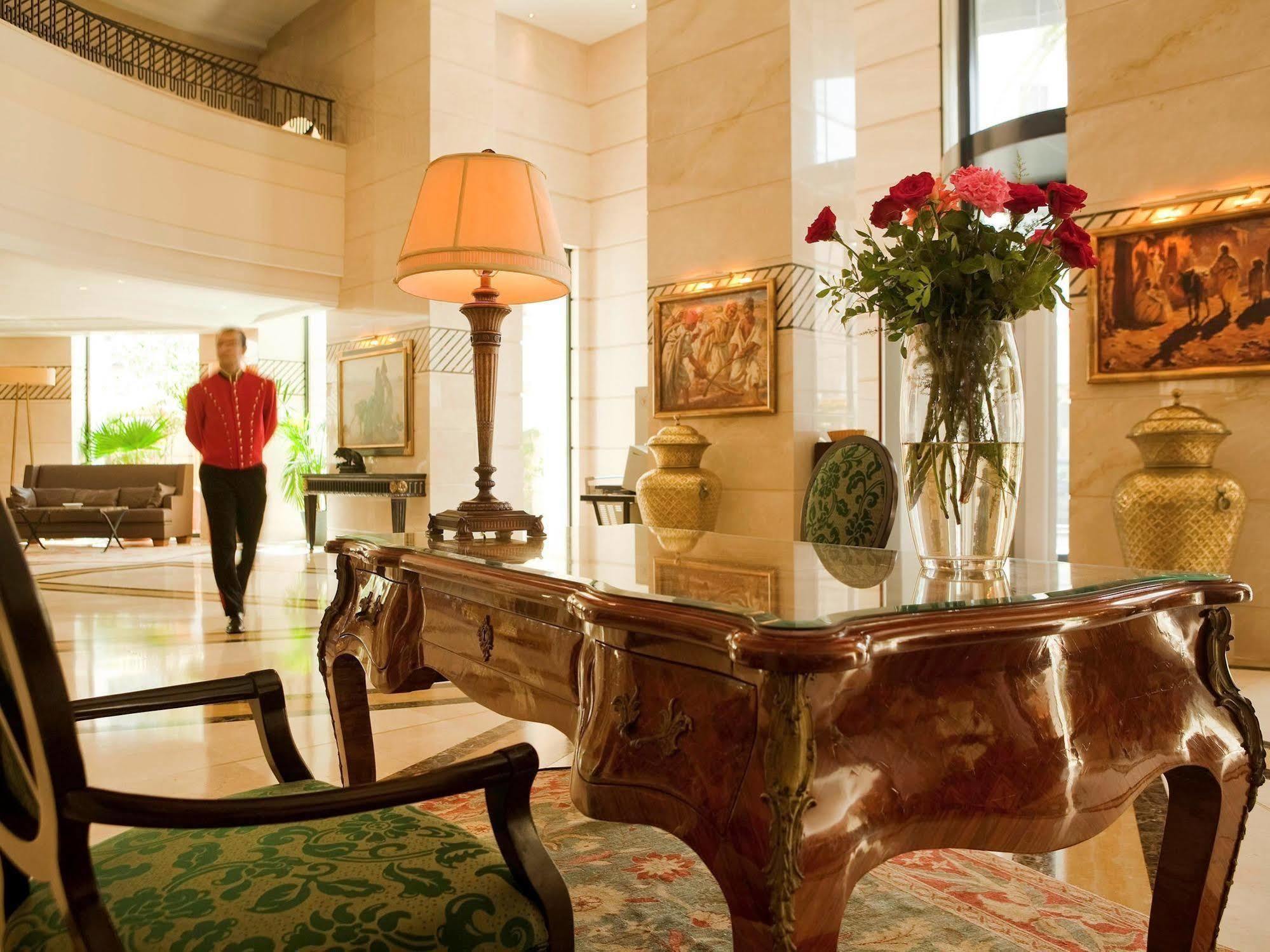 Royal Hotel Oran - Mgallery By Sofitel Esterno foto