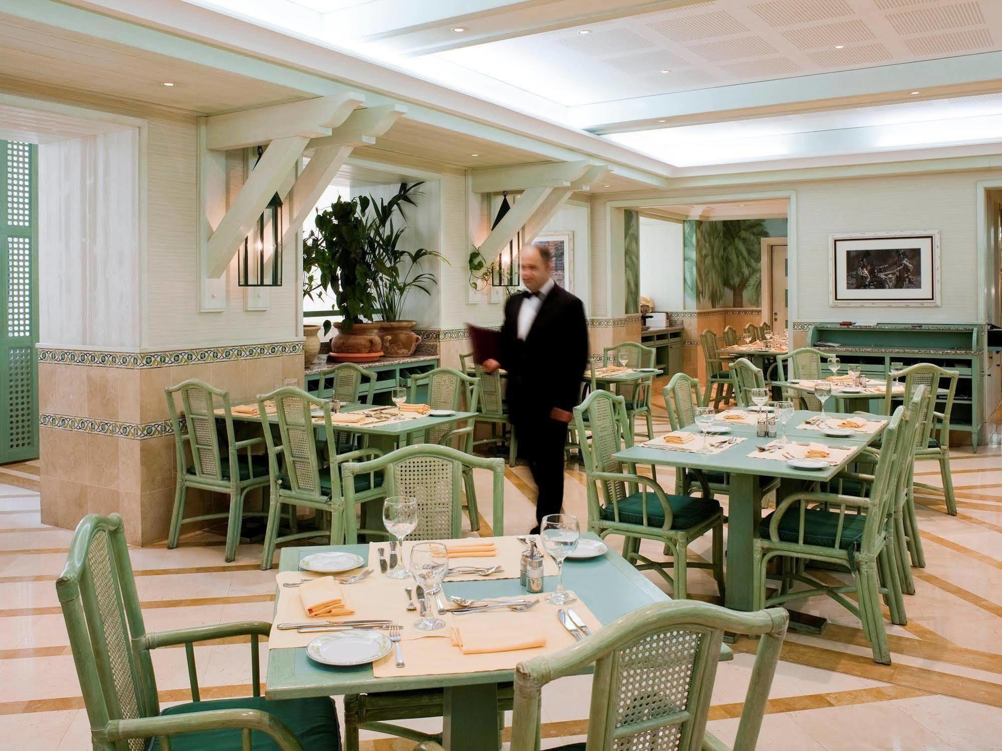 Royal Hotel Oran - Mgallery By Sofitel Esterno foto