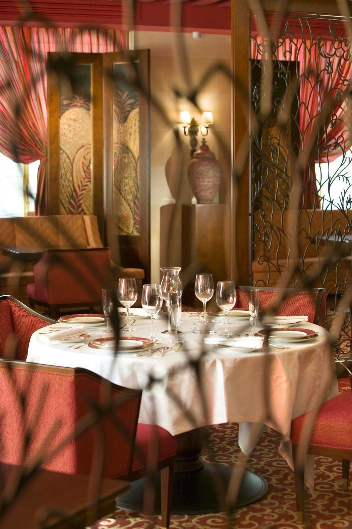 Royal Hotel Oran - Mgallery By Sofitel Esterno foto